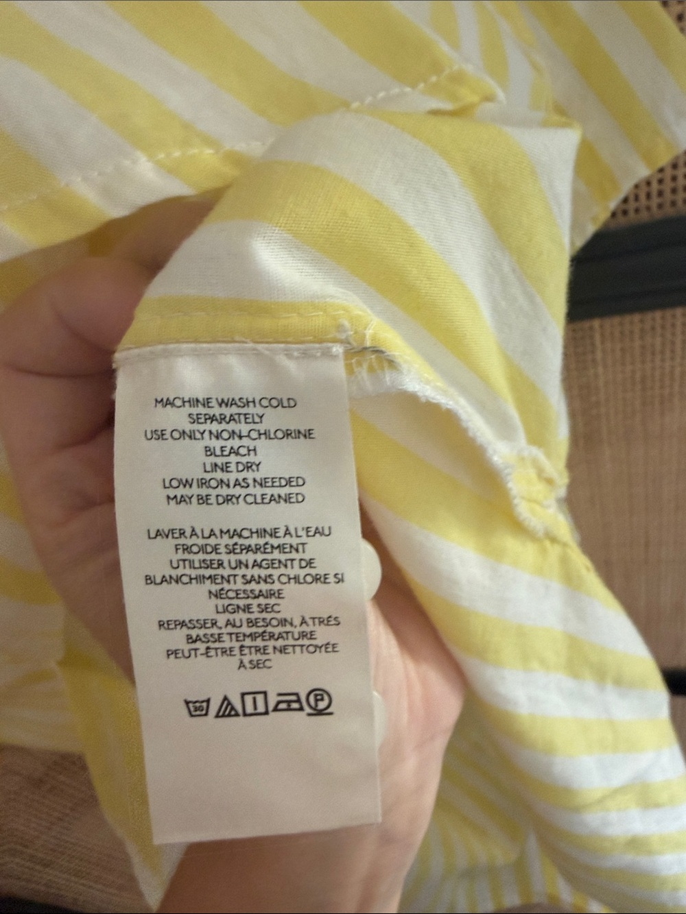 Anthropologie the Bennet Buttondown Shirt by Maeve Yellow Motif XS - Picture 3 of 9